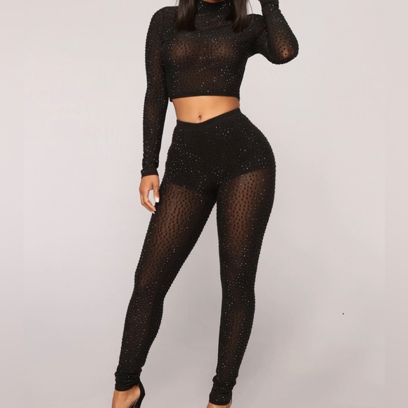 FASHIONOVA Lead By Example Rhinestone Set - Black - Picture 2 of 6